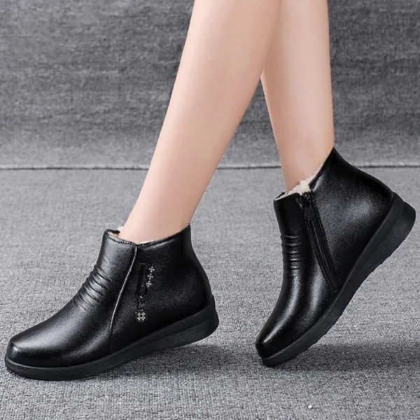 2025 Winter Women's Leather Boots – Warm, Waterproof, Plush, Non-Slip Ankle Snow Boots - Image 2